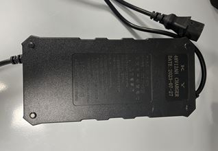 charger 48V12Ah