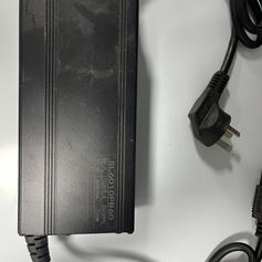 charger 60V10Ah